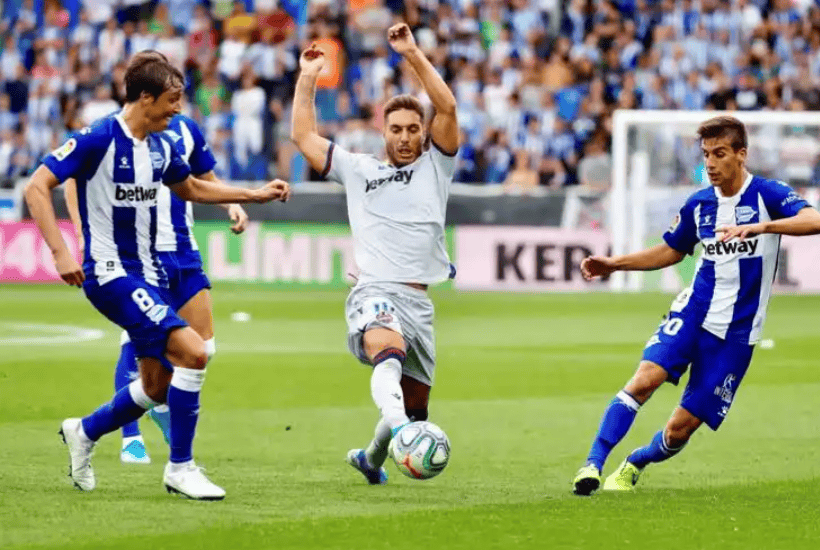 西甲前瞻：皇家贝蒂斯VS阿拉维斯 足球赛前比分预测进球数比分二串一